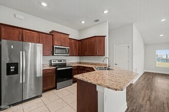 2542 Pinwherry St NW in Palm Bay, FL - Building Photo - Building Photo