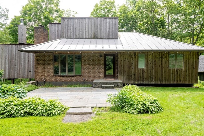 property at 699 Tower Hill Rd