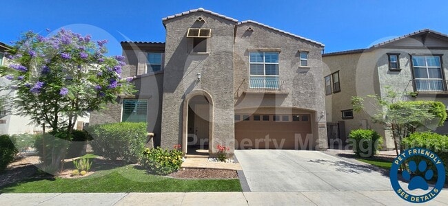 property at 244 E Honeysuckle Pl