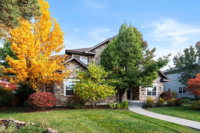 8201 E 6th Ave in Denver, CO - Building Photo - Building Photo