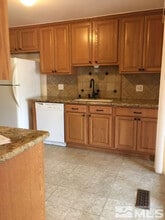 2341 Rock Blvd in Sparks, NV - Building Photo - Building Photo