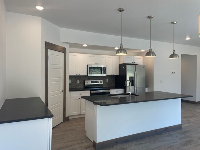 131 Whiskey Way in Bozeman, MT - Building Photo - Building Photo