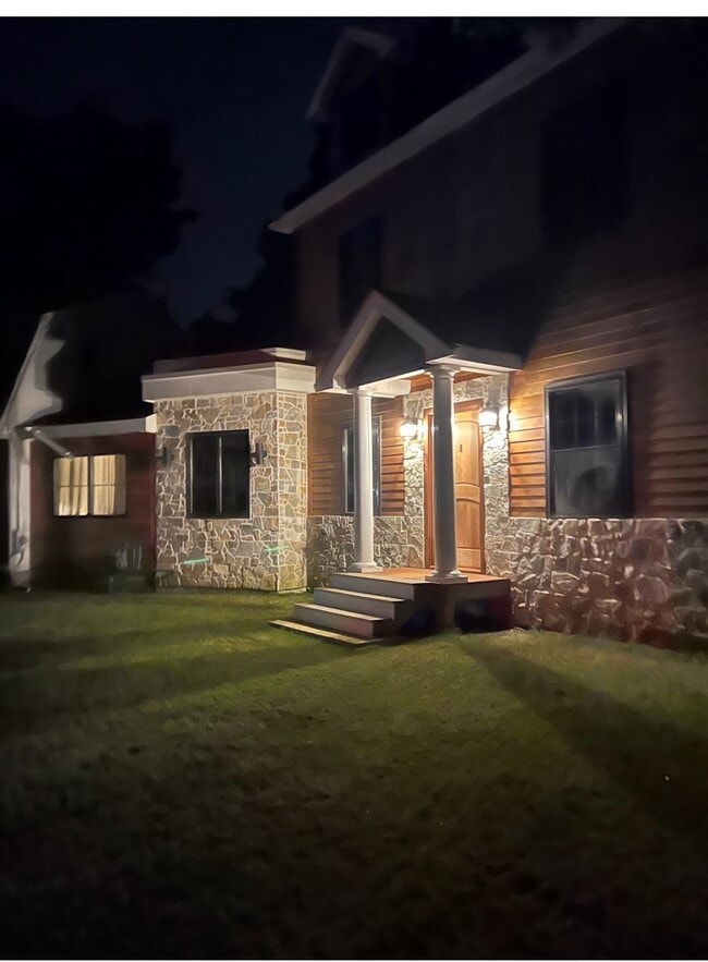 1 Rustic Rd, Unit 1 in East Walpole, MA - Building Photo - Building Photo