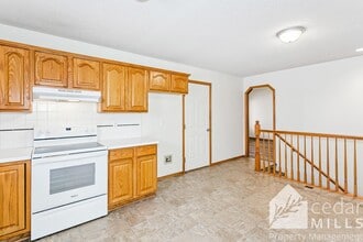 10505 W Douglas Ave in Wichita, KS - Building Photo - Building Photo