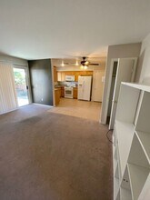 708 Spotted Eagle St in Henderson, NV - Building Photo - Building Photo