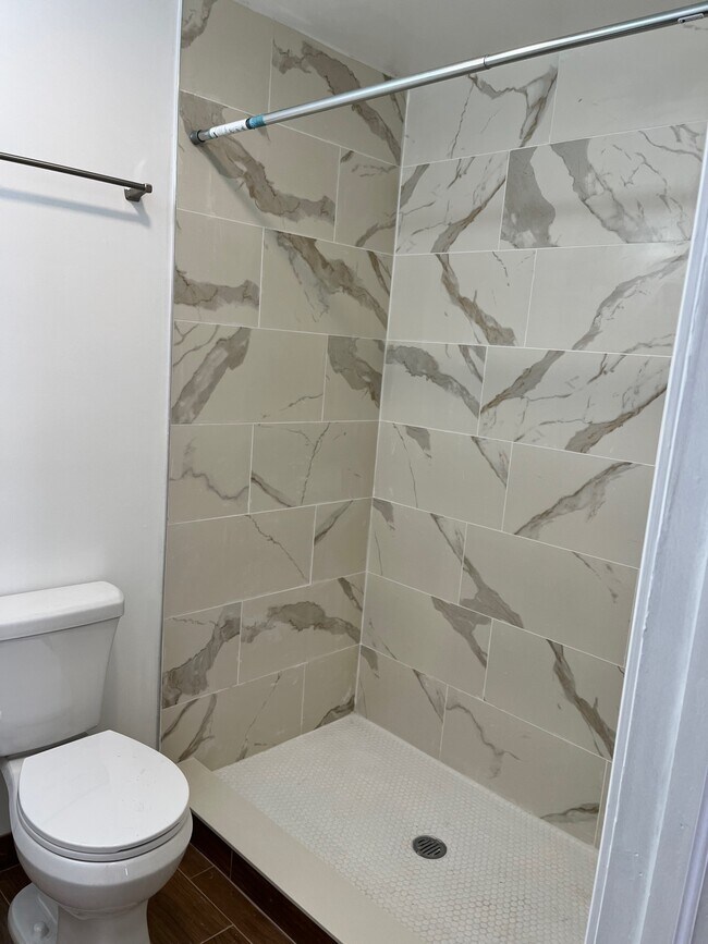 901 Diamond St photo'