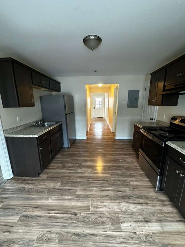 property at 32 North St