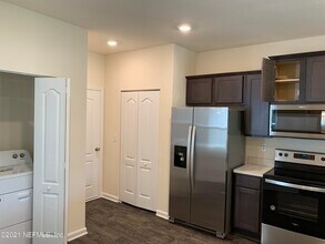 7828 Echo Springs Rd in Jacksonville, FL - Building Photo - Building Photo