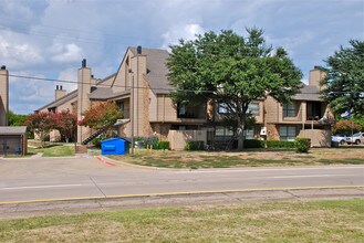 The Cedars Apartment in Mesquite, TX - Building Photo - Building Photo