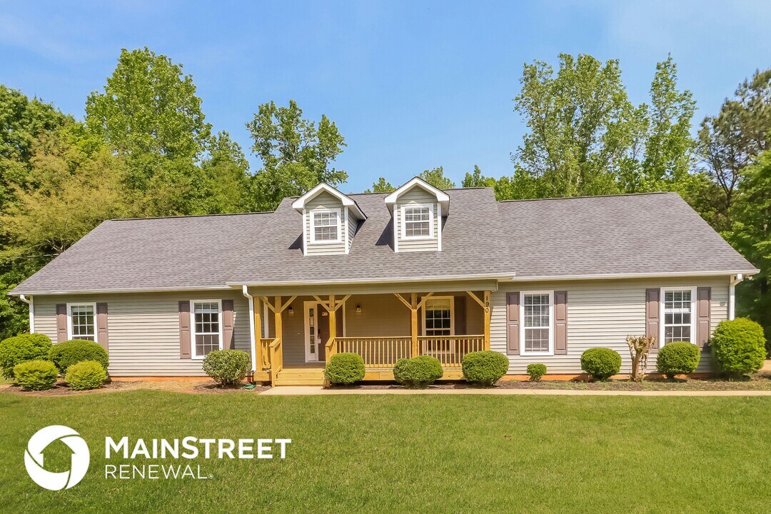 190 Sterling Ave in Mcdonough, GA - Building Photo