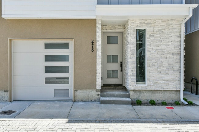 property at 478 E Violets Cv Ln