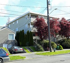 2626 Apartments in Seattle, WA - Foto de edificio - Building Photo