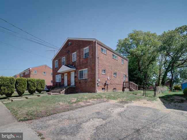 2611 Keating St in Temple Hills, MD - Building Photo - Building Photo