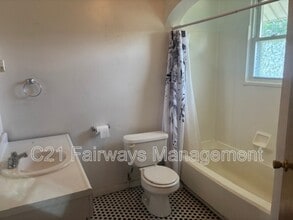 1109 Glass St in White Oak, PA - Building Photo - Building Photo