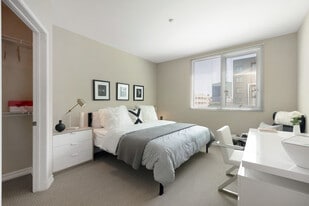 Wilshire Vermont in Los Angeles, CA - Building Photo