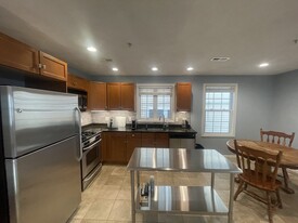 138 Horace St, Unit #2 in Boston, MA - Building Photo