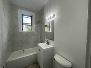 1 Noll Pl in Newark, NJ - Building Photo - Building Photo