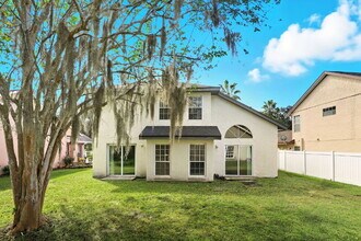 10669 Satinwood Cir in Orlando, FL - Building Photo - Building Photo