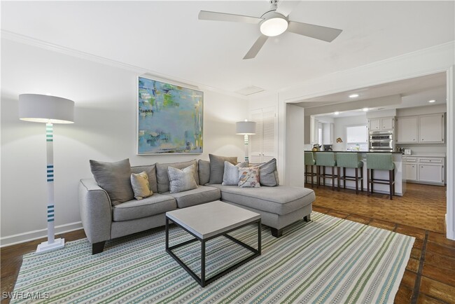 property at 2700 Lantern Ln