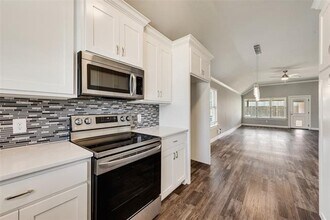 625 Copenhavr St in Pilot Point, TX - Building Photo - Building Photo