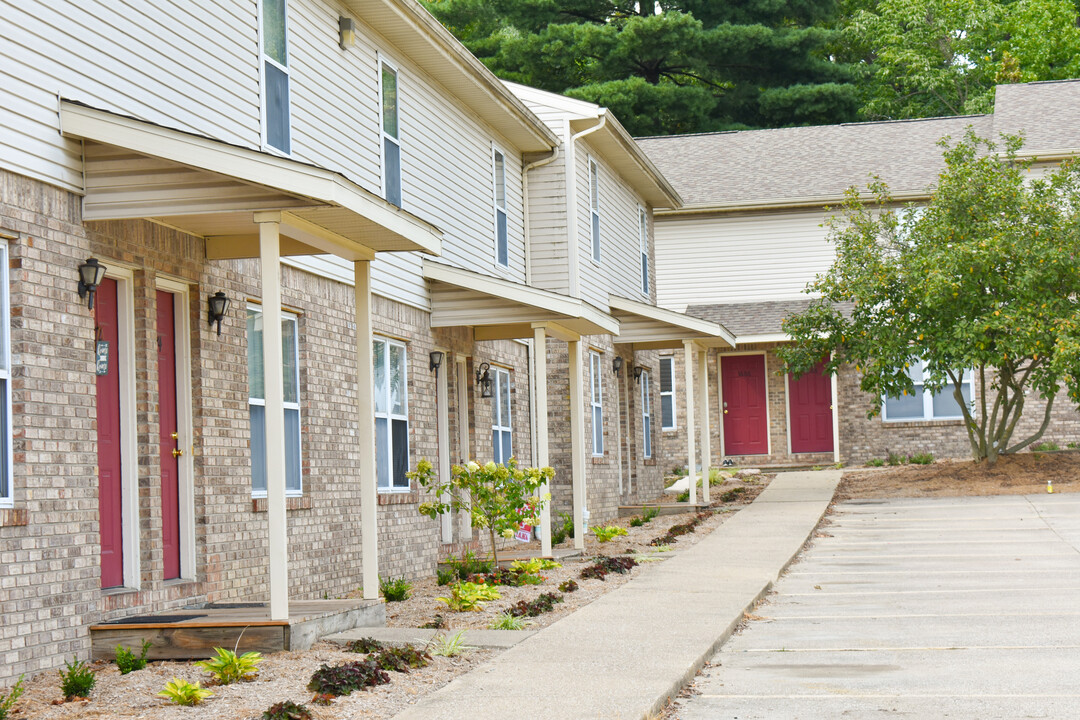 Beacon Hill in Bloomington, IN - Building Photo