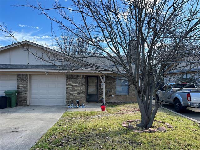 914 Meadowbrook Dr in Grapevine, TX - Building Photo