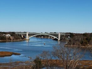 145 Essex Ave, Unit 407 in Gloucester, MA - Building Photo - Building Photo
