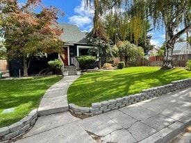 941 Highland Dr in Wenatchee, WA - Building Photo