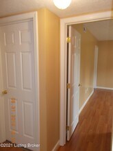 219 Highland Blvd-Unit -3 in Shepherdsville, KY - Building Photo - Building Photo