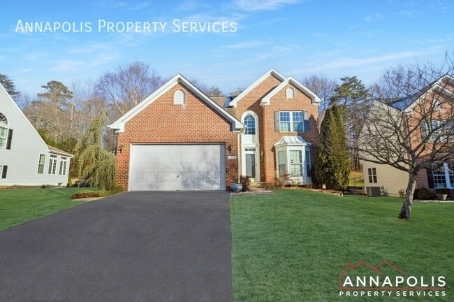 property at 7 Woodbent Dr