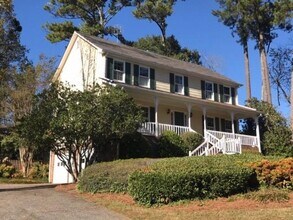 4817 Woodspring Dr NE in Marietta, GA - Building Photo - Building Photo