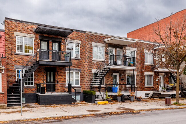 5715 Monk Boul in Montréal, QC - Building Photo - Primary Photo