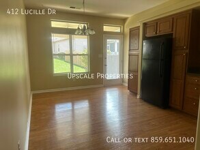 412 Lucille Dr in Lexington, KY - Building Photo - Building Photo