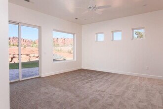 819 E Palisades Dr in Ivins, UT - Building Photo - Building Photo