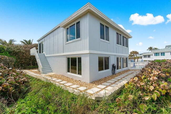 1457 NE Ocean Blvd in Stuart, FL - Building Photo - Building Photo