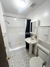 379 Marlborough St, Unit 3 in Boston, MA - Building Photo - Building Photo