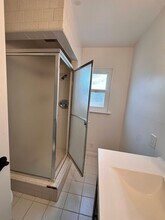 1211 S Oakhaven Dr in Anaheim, CA - Building Photo - Building Photo