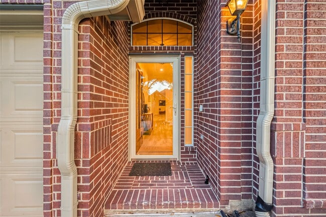 643 Avery Dr in Sugar Land, TX - Building Photo - Building Photo