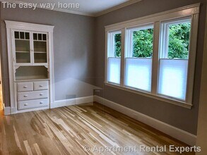 133 Boston Ave in Somerville, MA - Building Photo - Building Photo