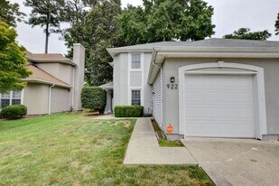 922 Willow Point in Newport News, VA - Building Photo