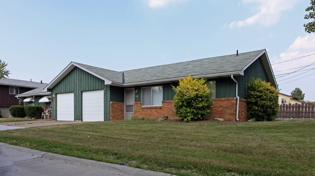 3016 Meister Rd in Lorain, OH - Building Photo - Building Photo