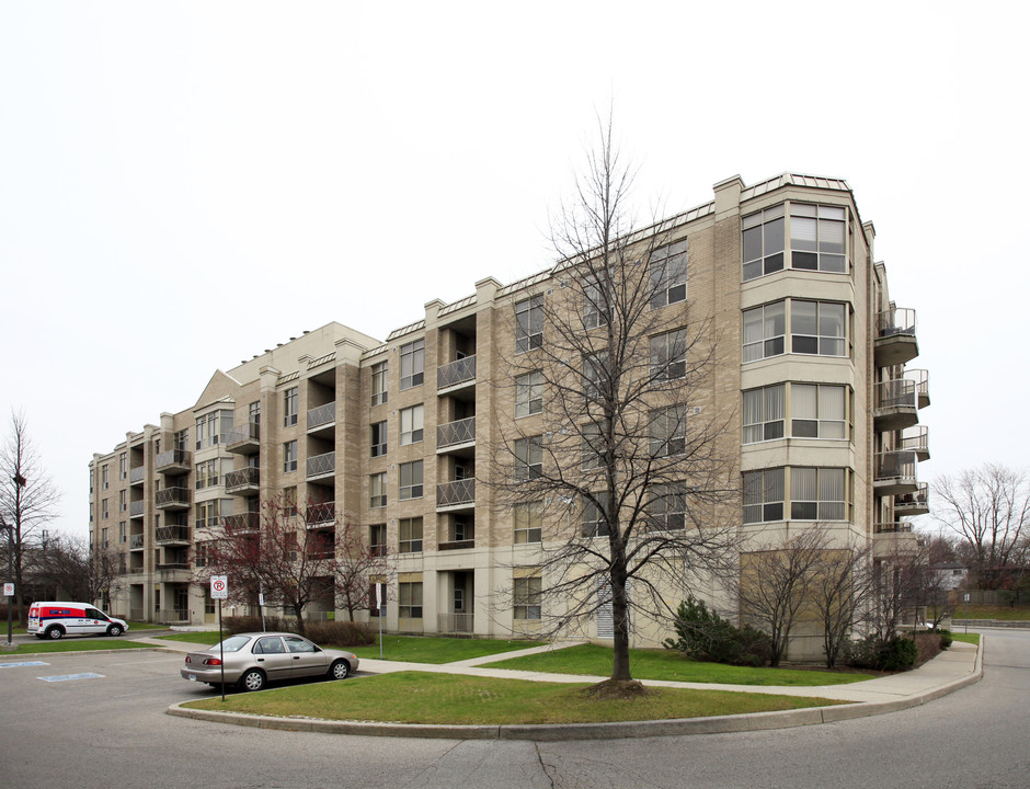 Ascot Mansions in Markham, ON - Building Photo