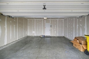 22 Preening Rd in Hedgesville, WV - Building Photo