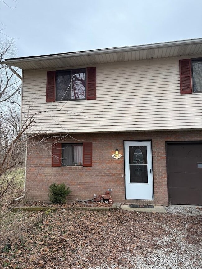 property at 2802 Graybill Rd