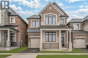 3041 William Cutmore Blvd in Oakville, ON - Building Photo