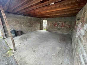 2605 Walnut St in McKeesport, PA - Building Photo - Building Photo