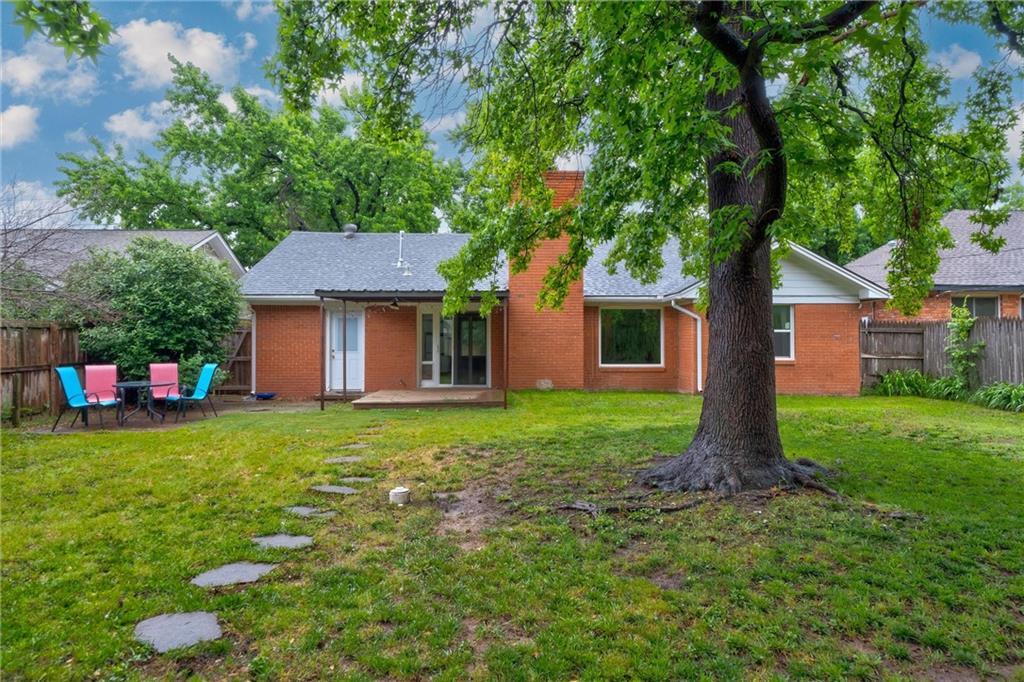 2036 NW 46th St in Oklahoma City, OK - Foto de edificio