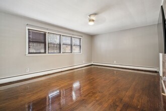 862 Dewey St in Union Township, NJ - Building Photo - Building Photo