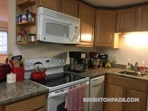 15 Euston Rd in Boston, MA - Building Photo - Building Photo