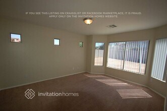 1545 W Burgess Ln in Phoenix, AZ - Foto de edificio - Building Photo